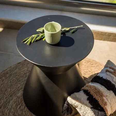 Aparktion The Grand Maistro