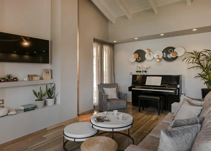 Aparktion The Grand Maistro Lixouri